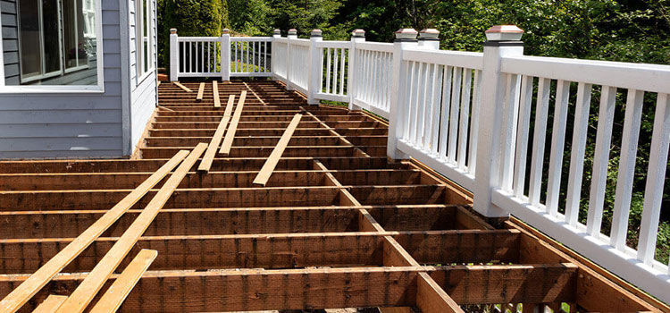 Deck Repair Free Estimate in Encino, CA