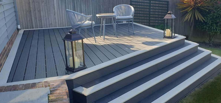 TREX Decking in Encino, CA